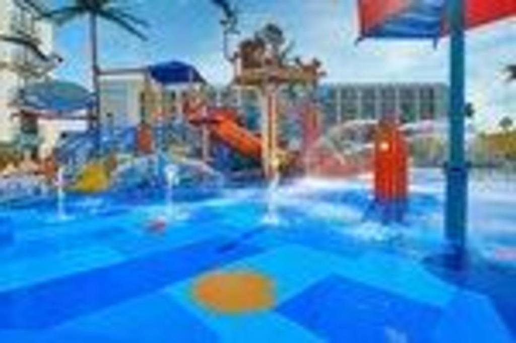 Courtyard Anaheim Theme Park Entrance Hotel Екстериор снимка