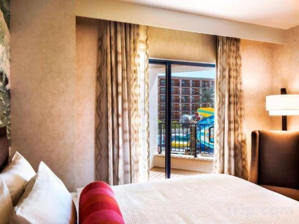 Courtyard Anaheim Theme Park Entrance Hotel Екстериор снимка